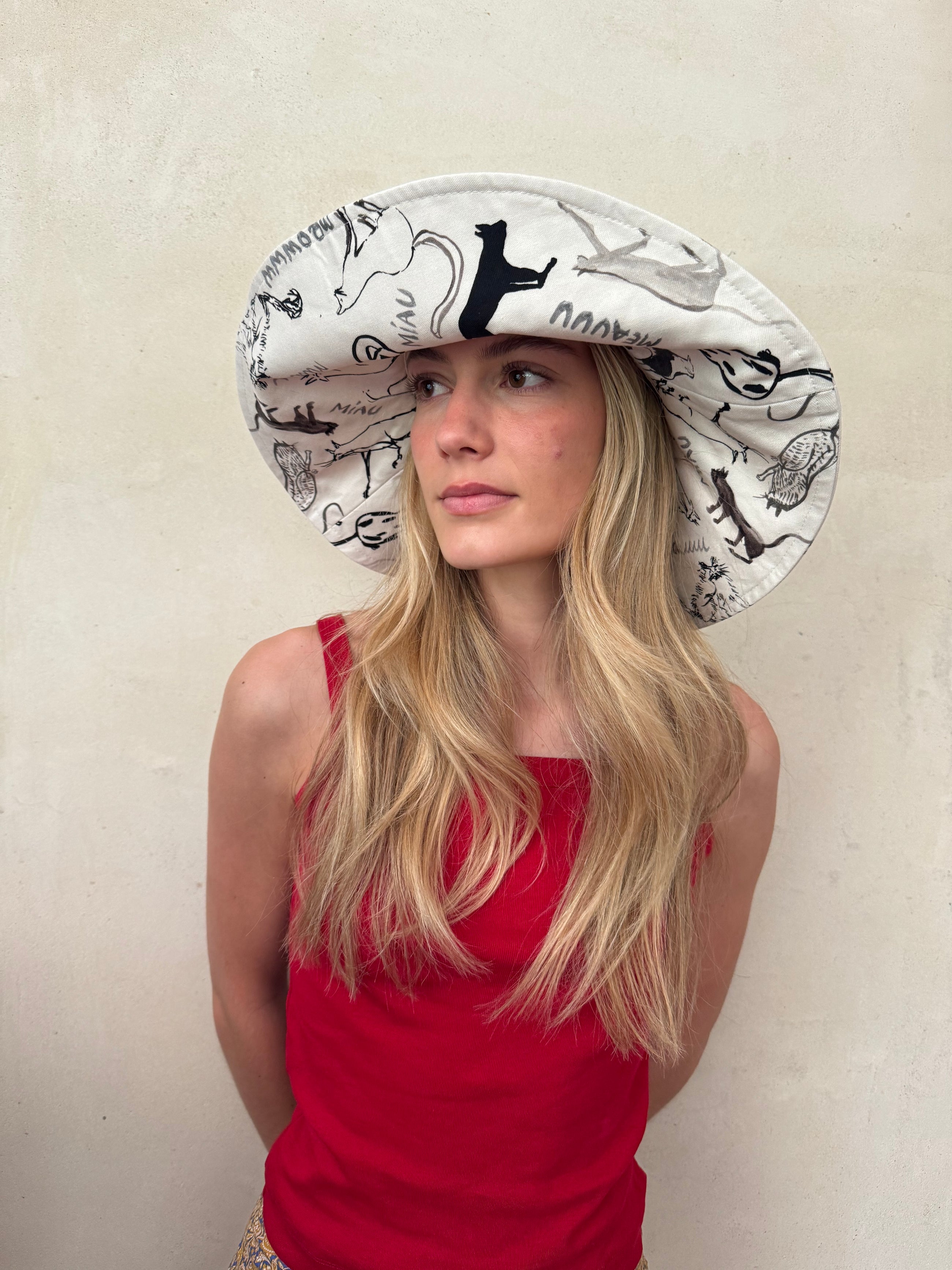 Perros y Gatos Gran Bucket Hat