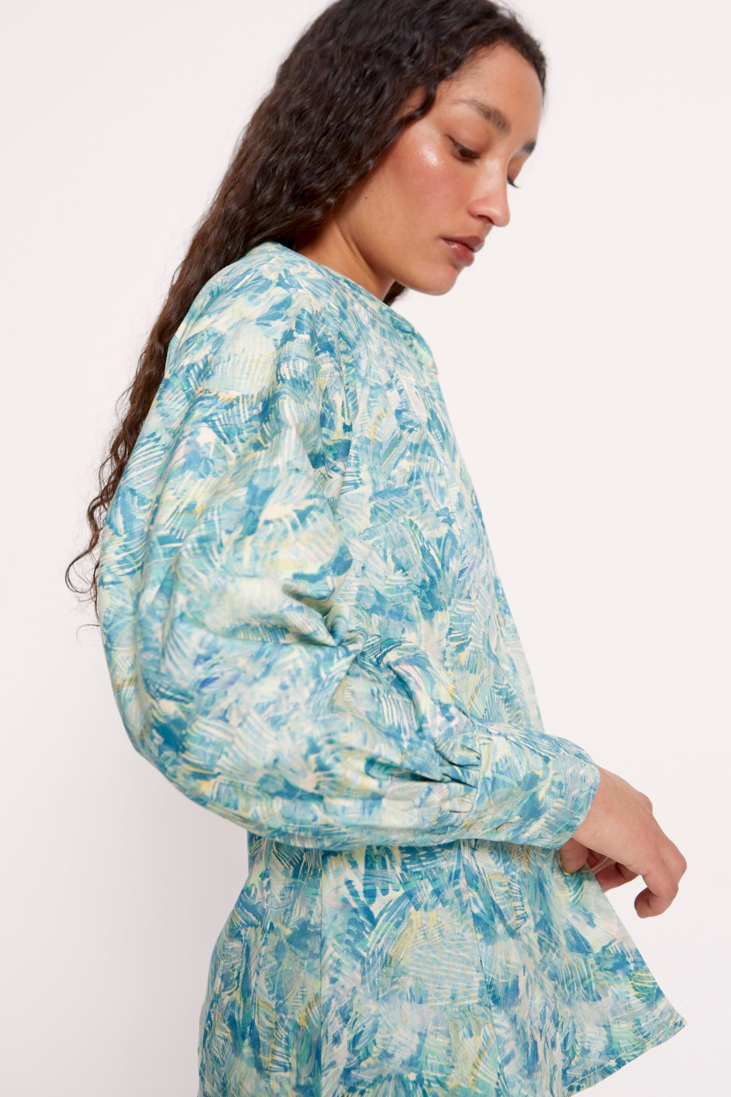 Camisa Mila Turquoise Meadow