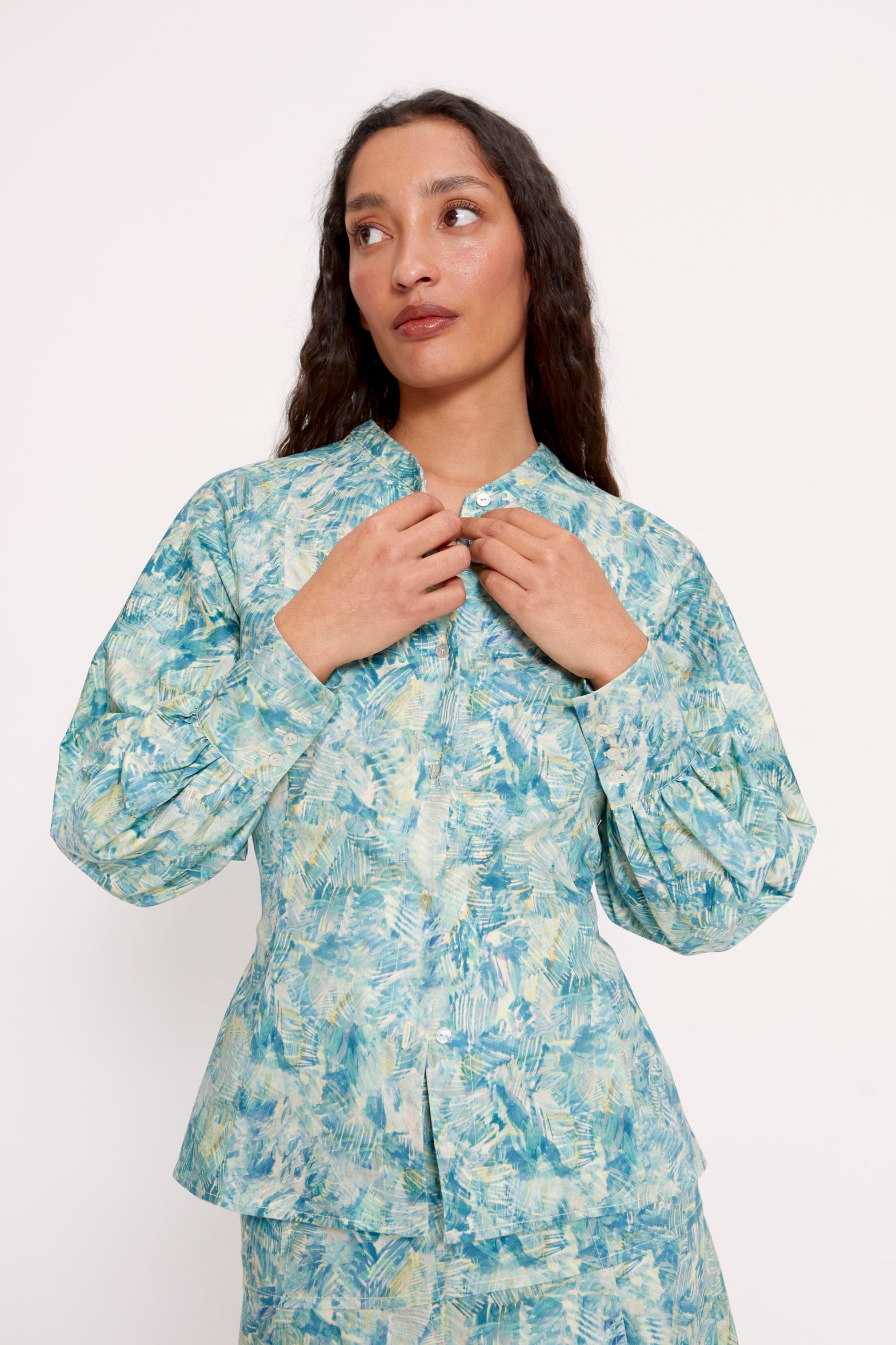 Camisa Mila Turquoise Meadow