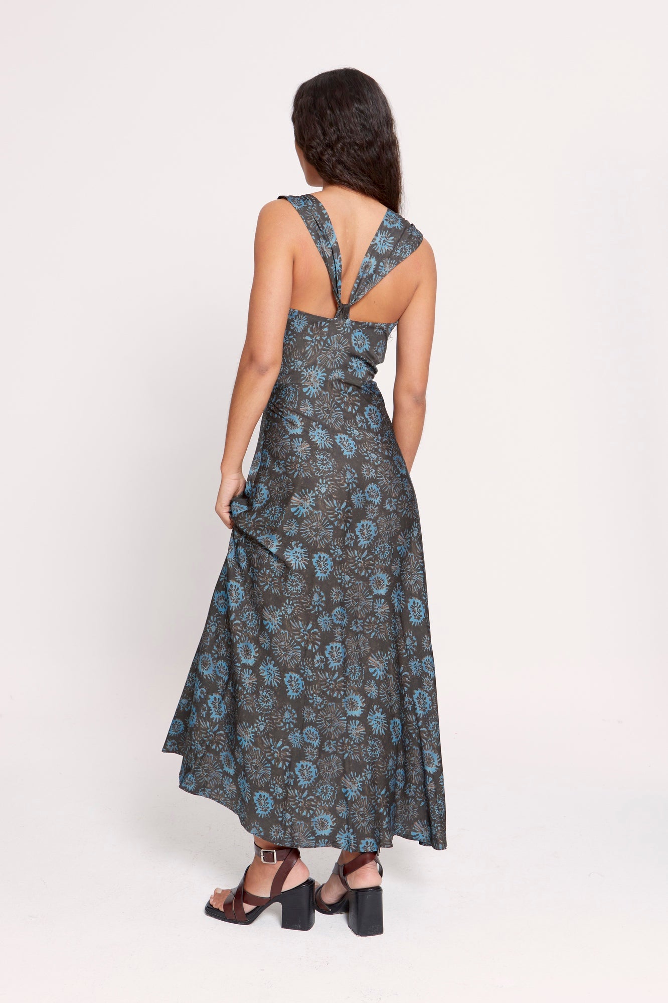 Vestido Luna Ahumado