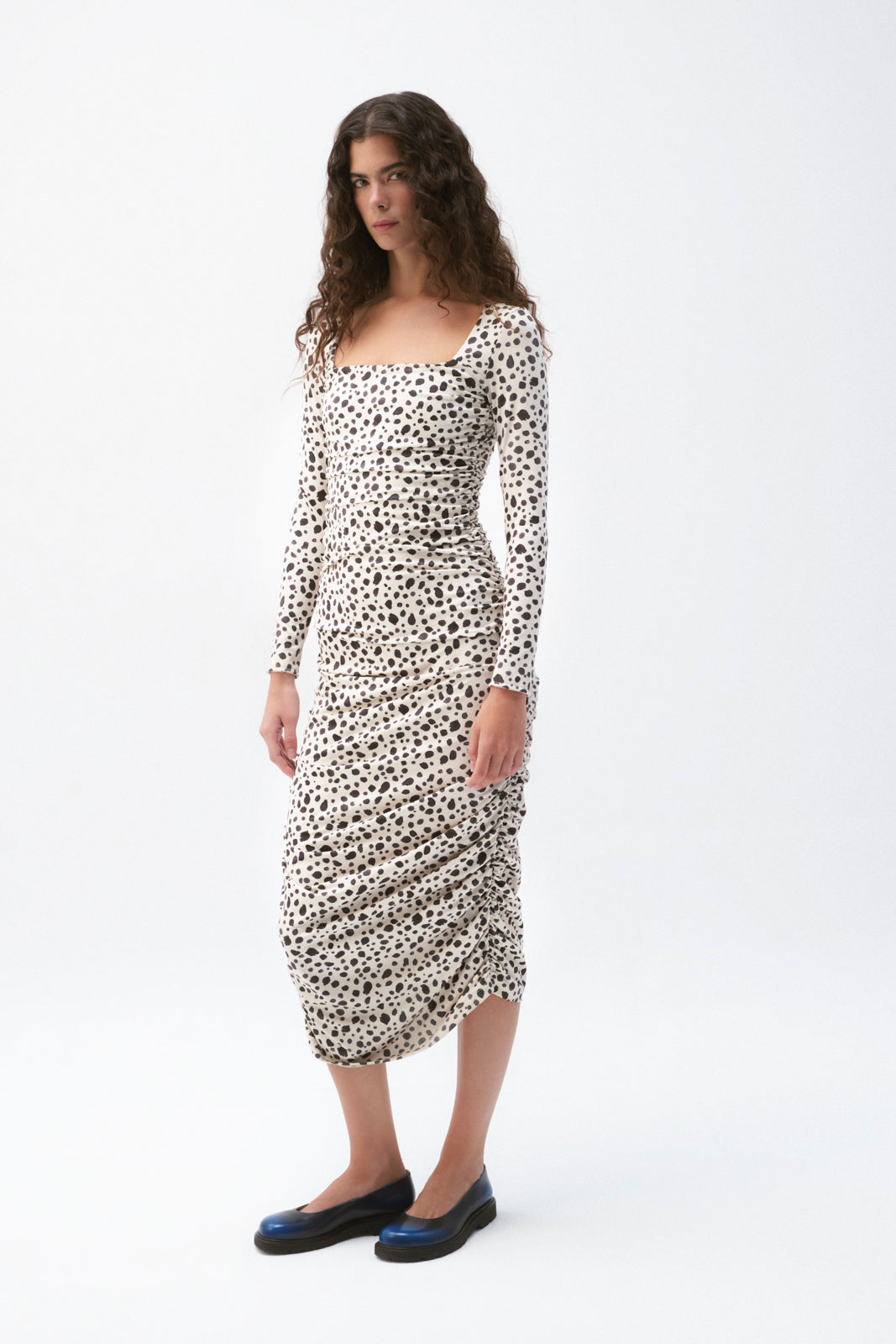 Vestido blanco y negro Mariana