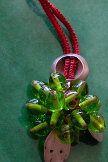 Racimo Necklace