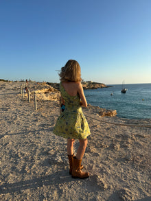 Vestido Corto asimétrico Nenufar Verde