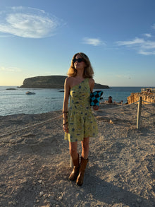 Vestido Corto asimétrico Nenufar Verde