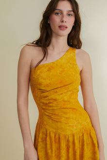 Vestido corto asimétrico Nenufar amarillo