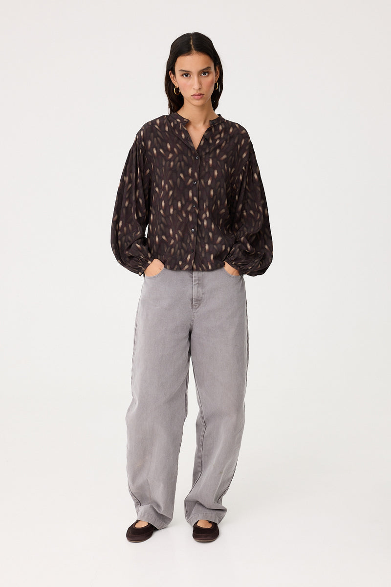 Cleo Shirt Smoke Feathers