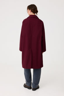 Gabardina Kora Cerezo Granate 