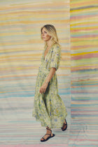 Salvia Satin Margaritas Jade