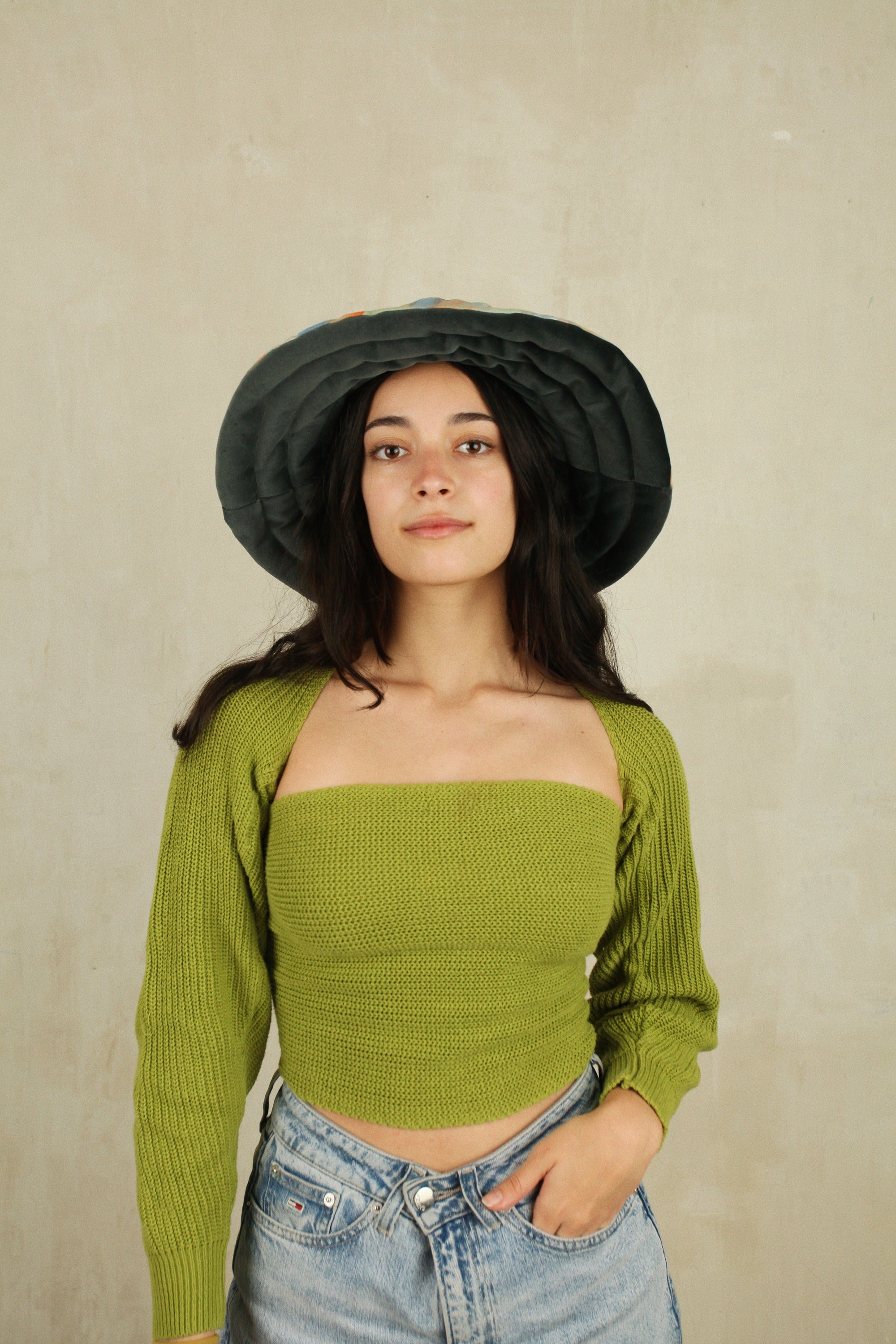 Sombrero Biscuit Cake Gran Bucket