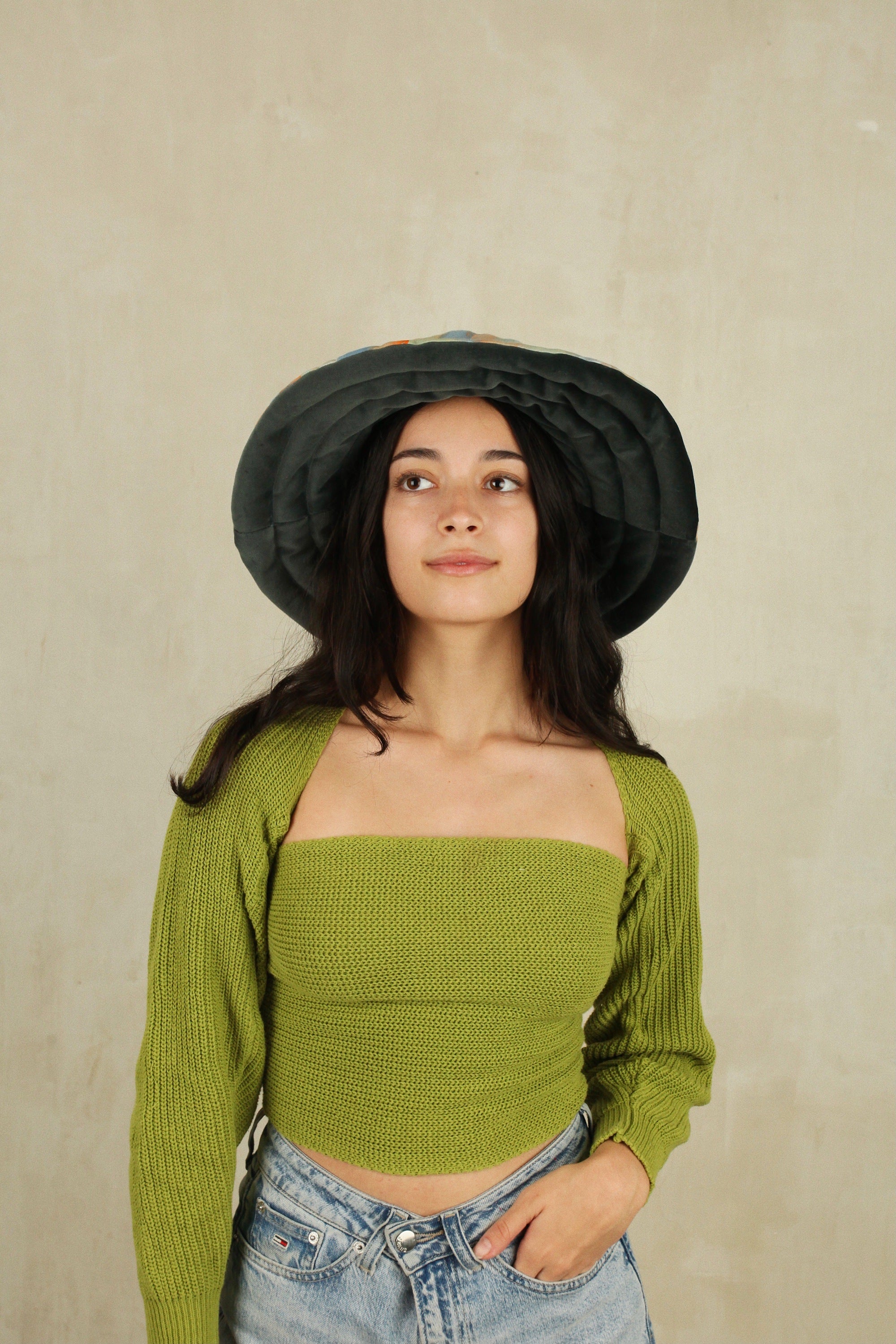 Sombrero Biscuit Cake Gran Bucket