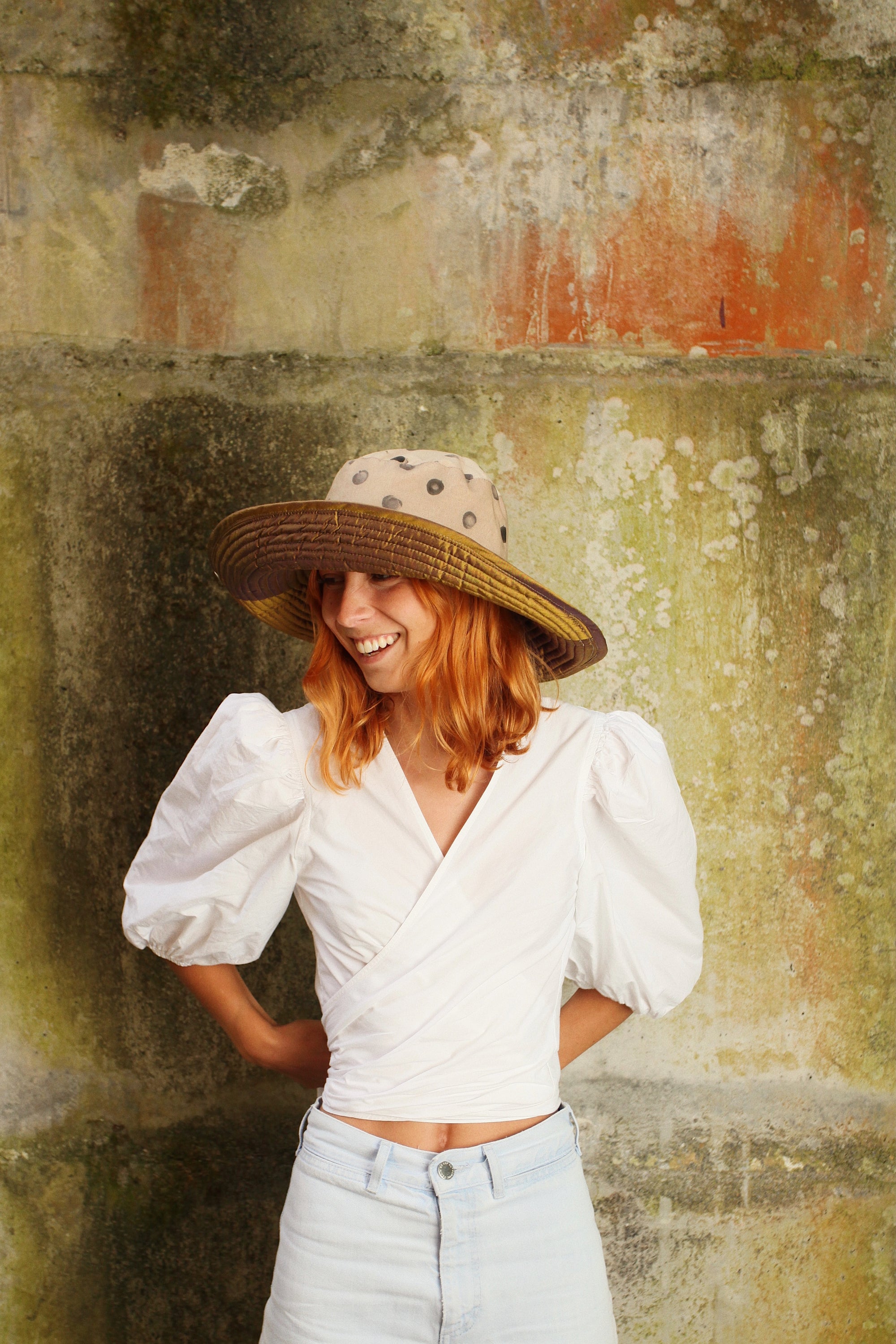 Corahon Bronze Gran Bucket Hat
